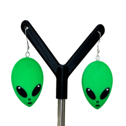 Alien Face Earrings – Green...