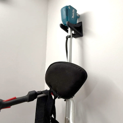 Makita Grass Trimmer Wall...