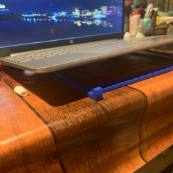 Laptop stand-Laptop Stand for Desk, MacBook Stand Sturdy Laptop Riser
